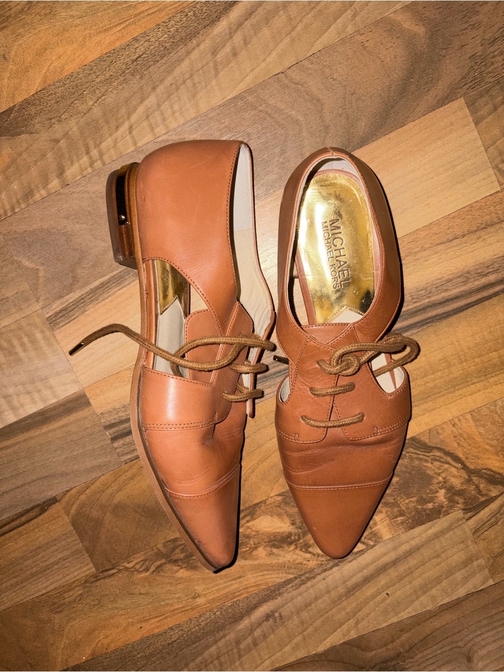 MICHAEL Michael Kors Tan Cognac Brown Leather Pointed Toe Graham Oxfords, 7M - Picture 8 of 9